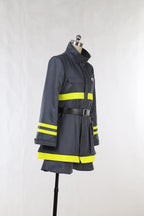 Costume complet de cosplay de Shaw (Arknights) avec manteau et pantalon, confectionné sur mesure à toutes les tailles.