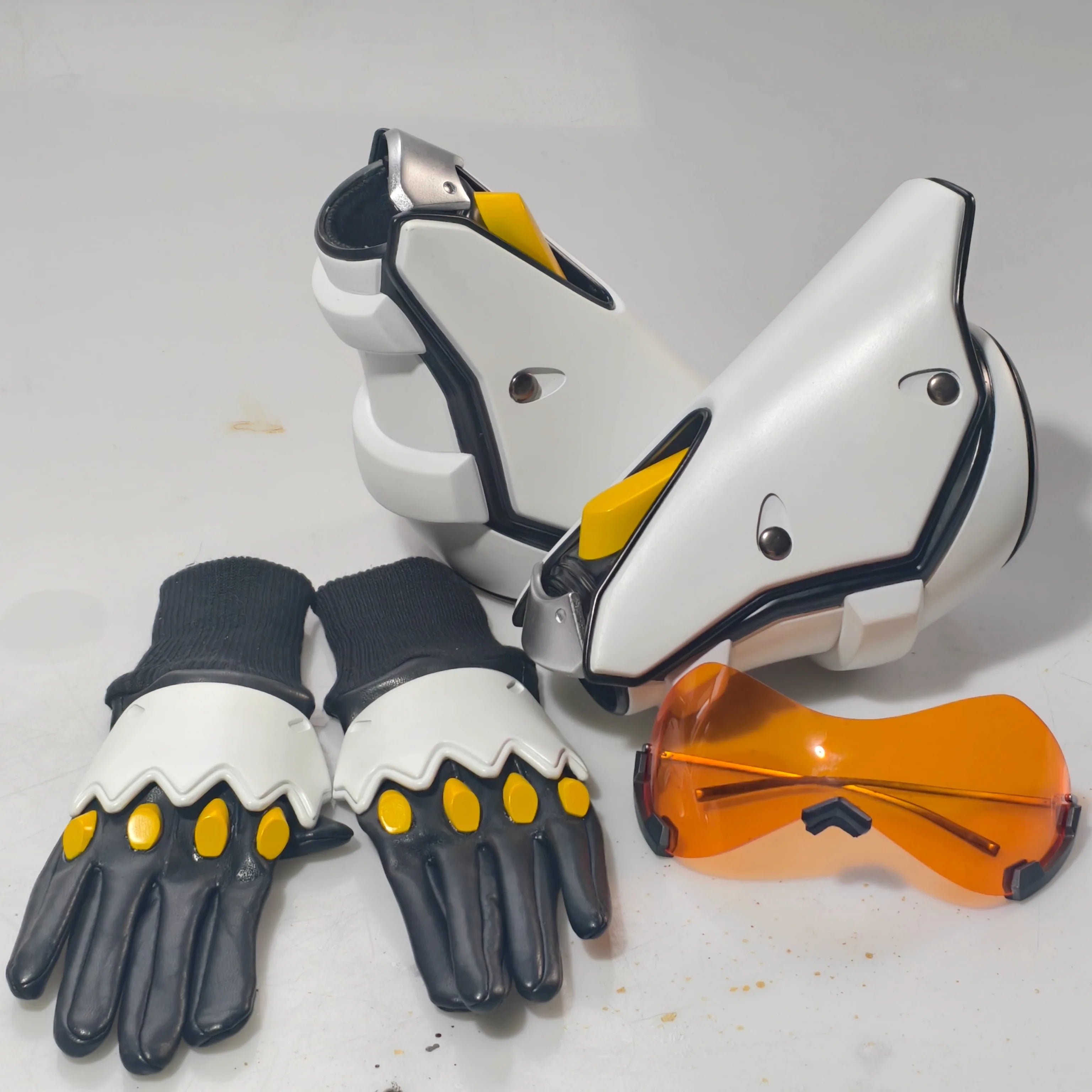 Overwatch 2 Tracer Lighting Full Body Armor Cosplay Suit | MiDicosplay